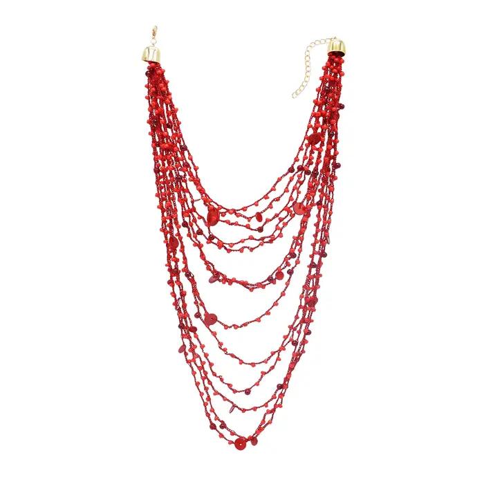 Collier de perles rouges irrégulières multicouches pour femmes design hip-hop audacieux à offrir pour soirée et événements formels
