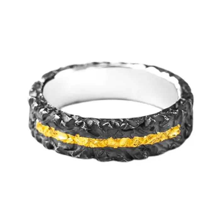 Bague rétro à texture craquelée