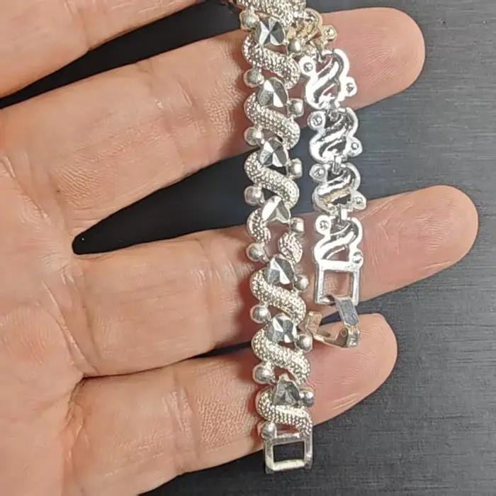 Bracelet de poignet élégant en alliage plaqué argent