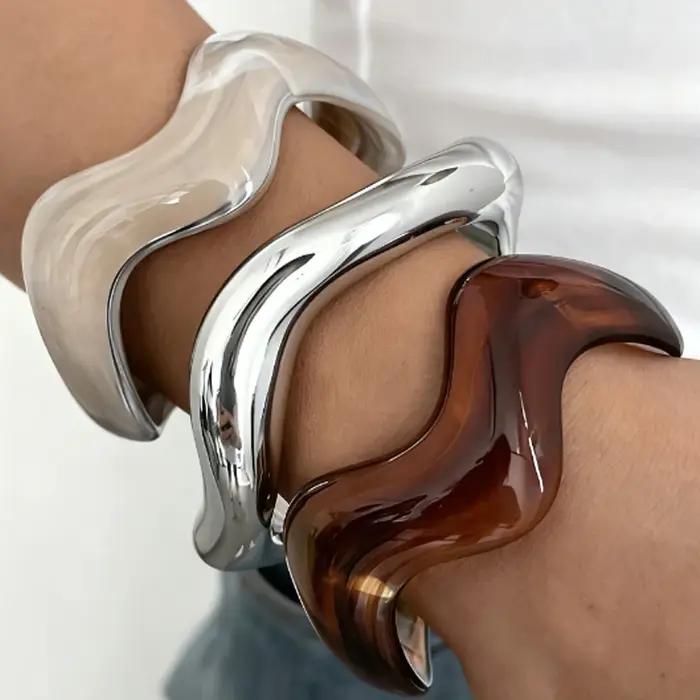 Ensemble de 3 bracelets irréguliers ondulés pour femmes