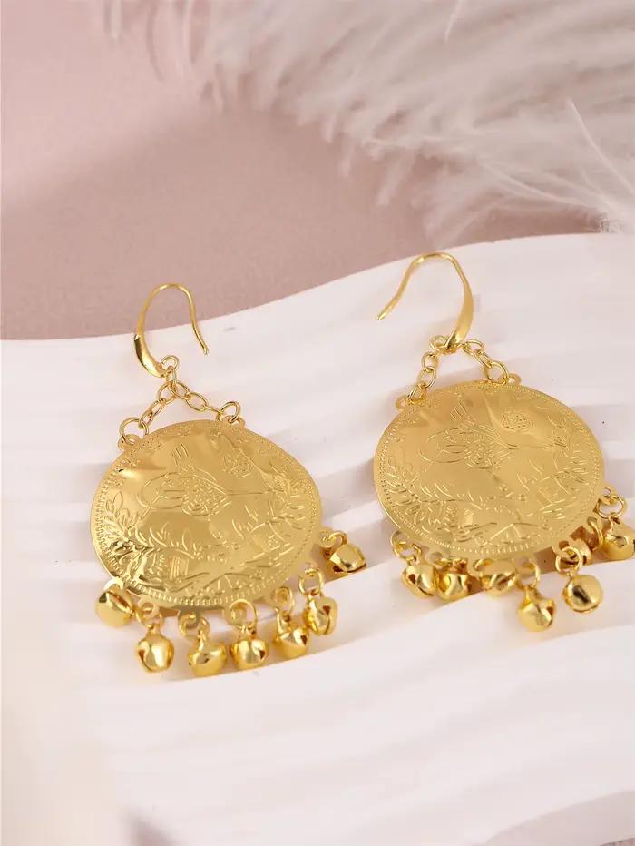 1 paire de boucles d'oreilles luxueuses pour femmes, en forme de pièce de monnaie avec motifs ottomans turcs gravés, associées à de petits pendentifs clochettes, bijoux pour femmes à porter lors de fe