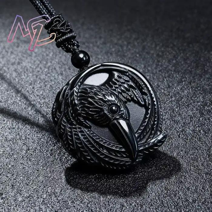 Collier pendentif corbeau en obsidienne véritable