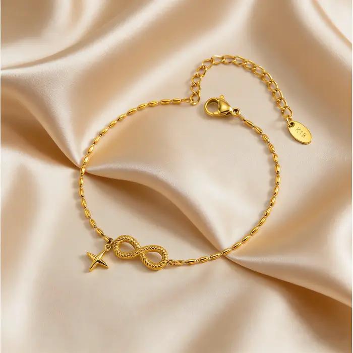 Bracelet simple avec symbole d'étoile infinie pour femmes