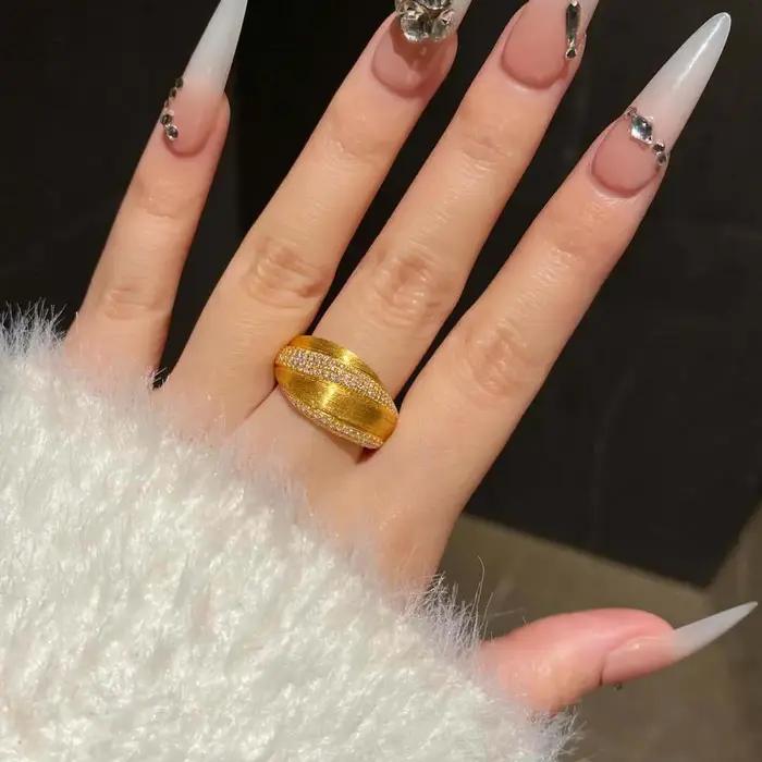 Bagues Vintage brossées en diamant clouté pour femmes, nouveau breloque, mode légère, luxe, haut de gamme, bijoux cadeau de banquet