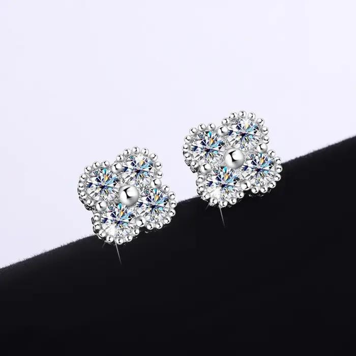 Trumium – boucles d'oreilles en Moissanite 1