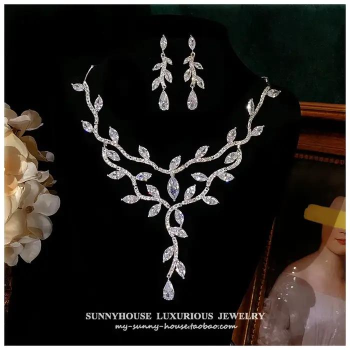 Ensemble de bijoux en argent sterling 925 sertie de zirconium blanc floral pour femmes occasions spéciales mariage fiançailles party