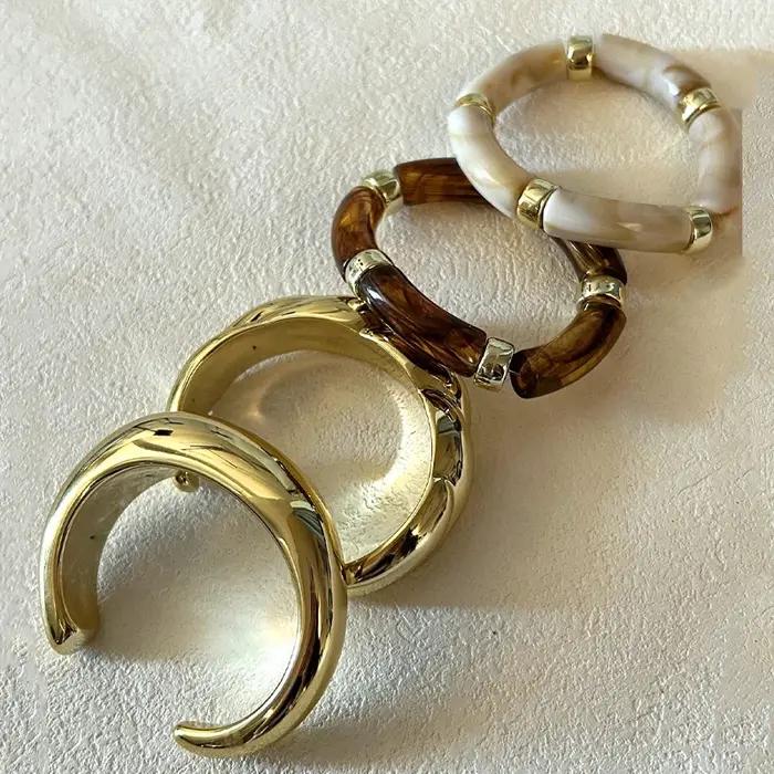 Ensemble de bracelets élastiques en résine marron pour femmes