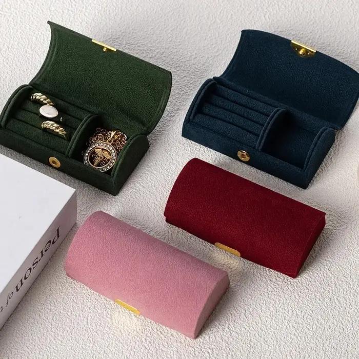 Boîte de rangement à bijoux miniature exquise et portable pour bagues