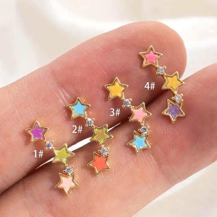 Boucles d'oreilles clous avec étoiles acryliques colorées bijoux de piercing hypoallergénique pour femmes occasions spéciales et quotidienne