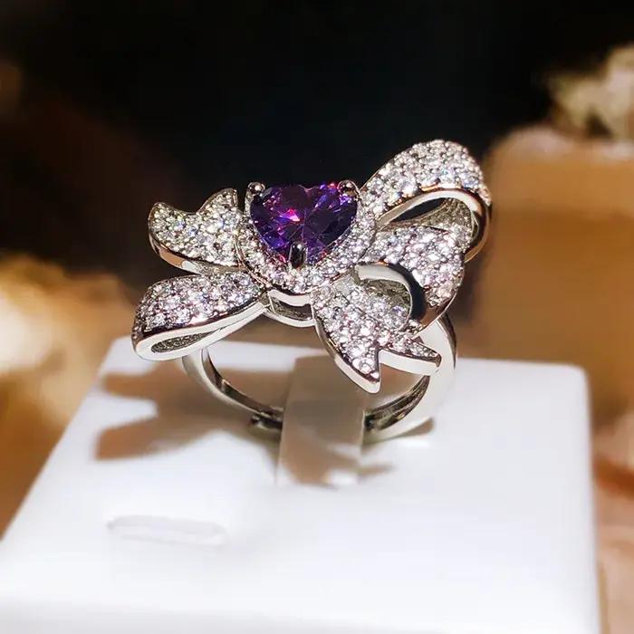 Bague papillon incrustée de saphir exagéré en argent 925