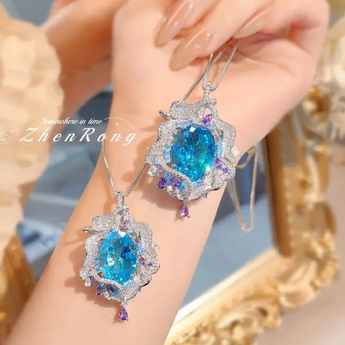 Pendentif Diamant Bleu Marine Exquis - Serti de Diamants à Gros Carats - Collier Tupa