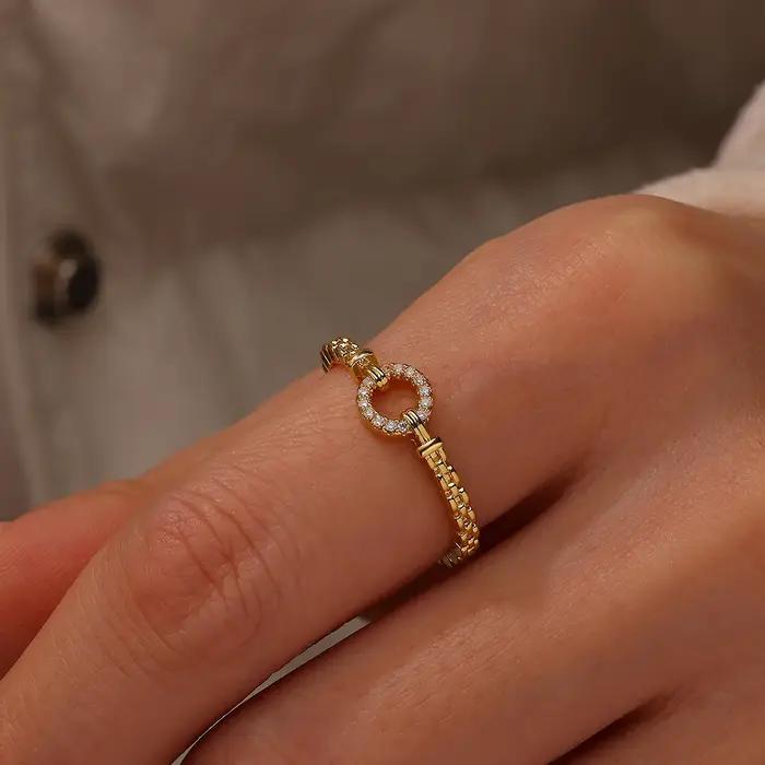 Bagues rondes en zircone brillante pour femmes et hommes, Bague de fête haut de gamme géométrique Pu