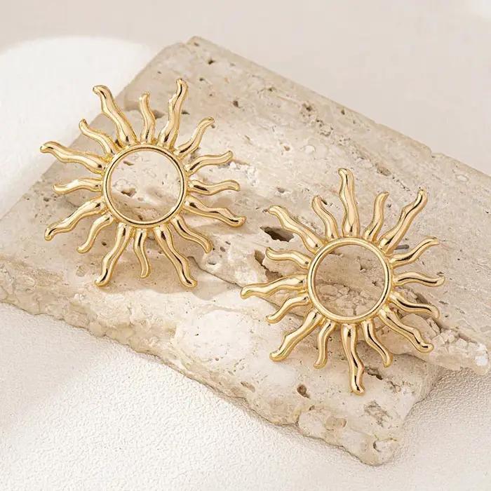 Boucles d'oreilles à tige fleur de soleil élégantes pour femmes