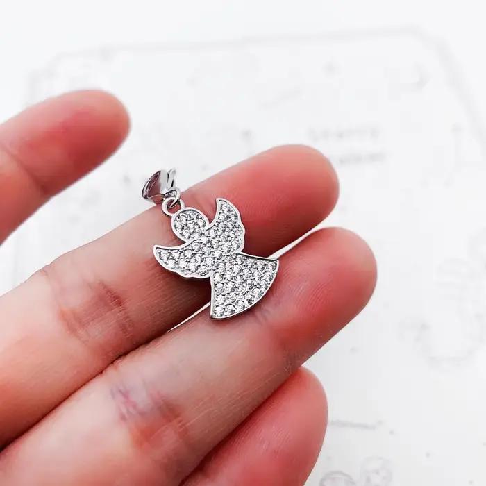 Pendentif en forme d'ange gardien
