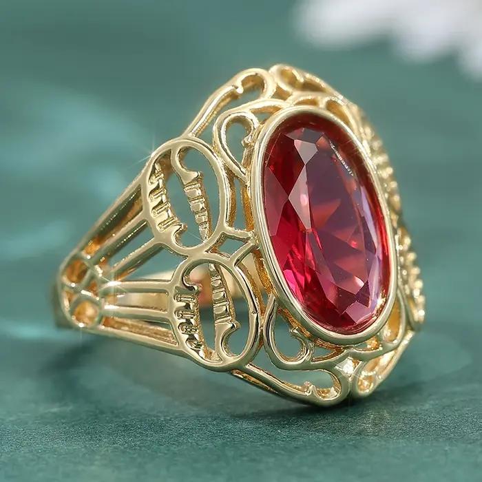 Magnifique bague vintage dorée sculptée à la main avec rubis synthétique creux pour femme