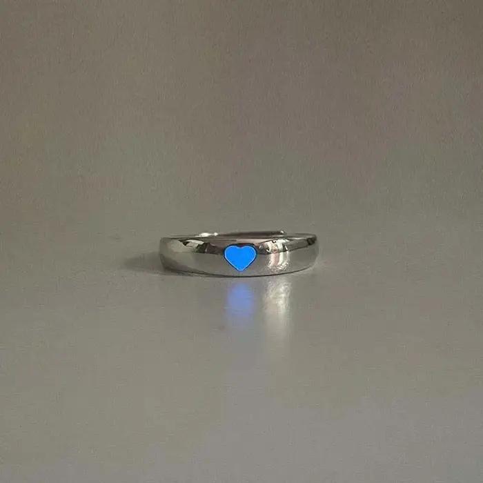 Bague lumineuse en forme de cœur d'amour bleu pour femmes et hommes, rétro, lueur dans l'obscurité,