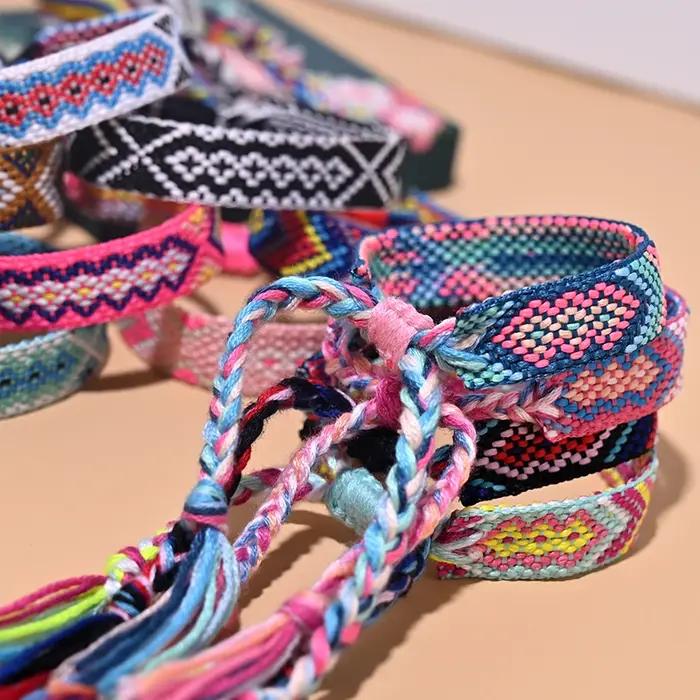 Bracelets à breloques bohèmes faits à la main pour femmes