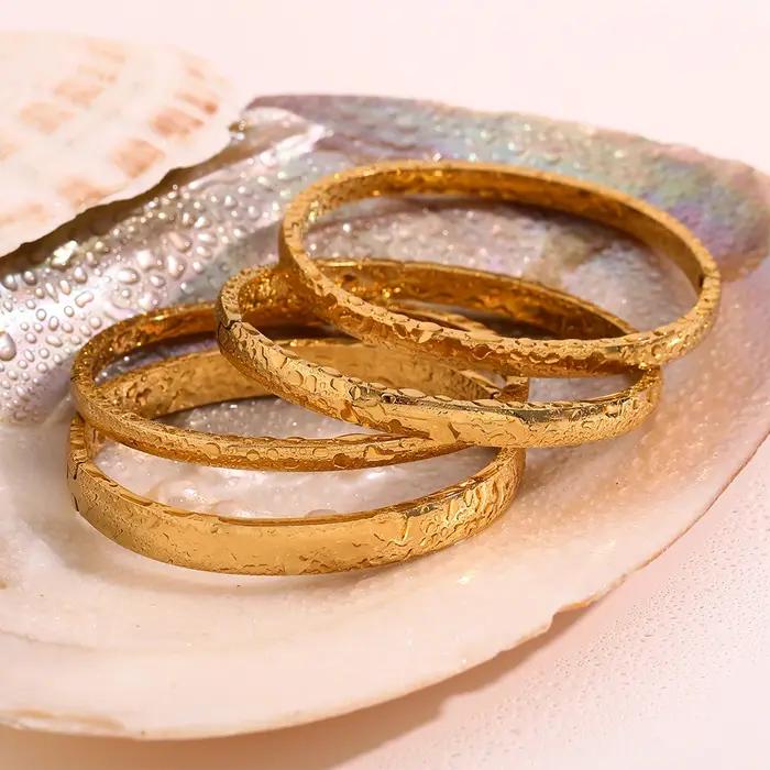 E.B.belle – bracelets de forme ovale