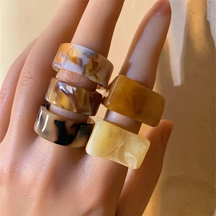 Bague empilée bohème rétro ouverte en résine pour femmes