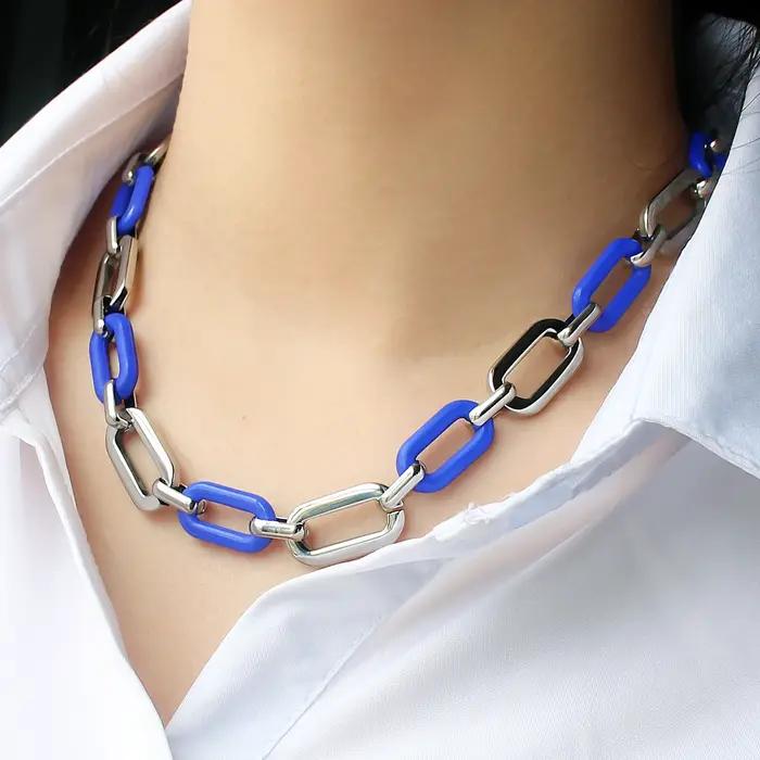 Collier en acier inoxydable avec chaîne en maillons arrondis or foncé pour femmes occasions spéciales