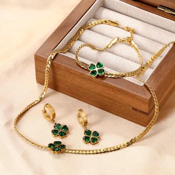 Ensemble de bijoux tendance de luxe léger avec collier