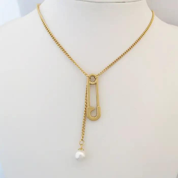 Collier pendentif épingle de sûreté à pompon de perles pour femme