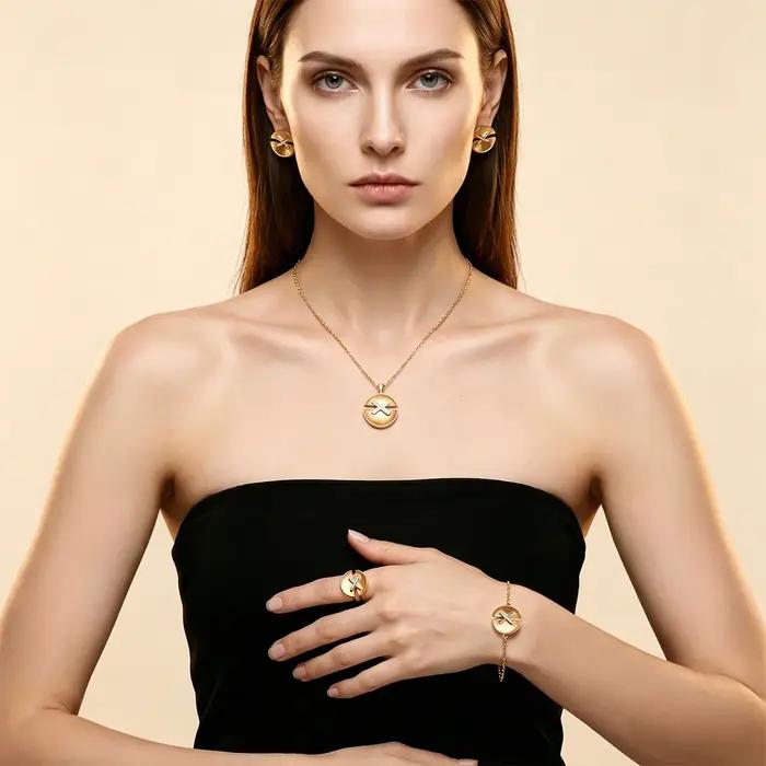 Ensemble de bijoux de luxe 4 pièces avec croix en CZ - Collier