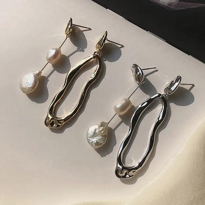 Boucles d'oreilles asymétriques élégantes pour femmes