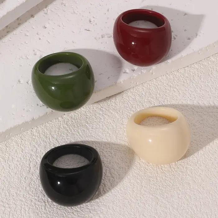 Lot de 4 bagues empilables élégantes pour tous les jours – Ambre vintage