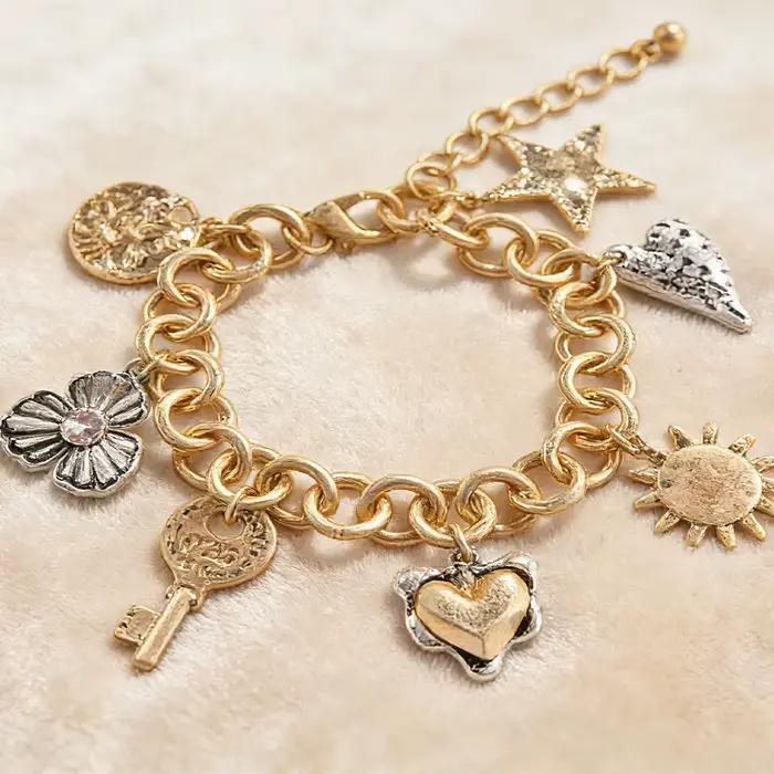 Bracelet fantaisie bohème à breloques mélangées pour femme