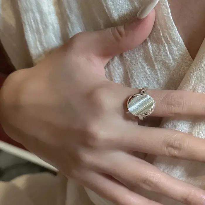 ANENJERY argenté géométrique ovale lisse brossé anneau ouvert pour les femmes Unique à la mode polyvalent