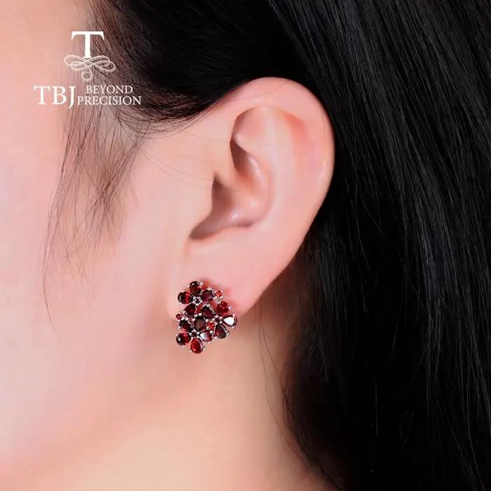 Boucles d'oreilles fleur grenat rouge naturel en argent sterling 925 pour femmes occasions spéciales soirée élégante cadeau女性专用天然红宝石花卉耳环,银质925,适用于特别场合的晚宴和优雅活动,作为礼物