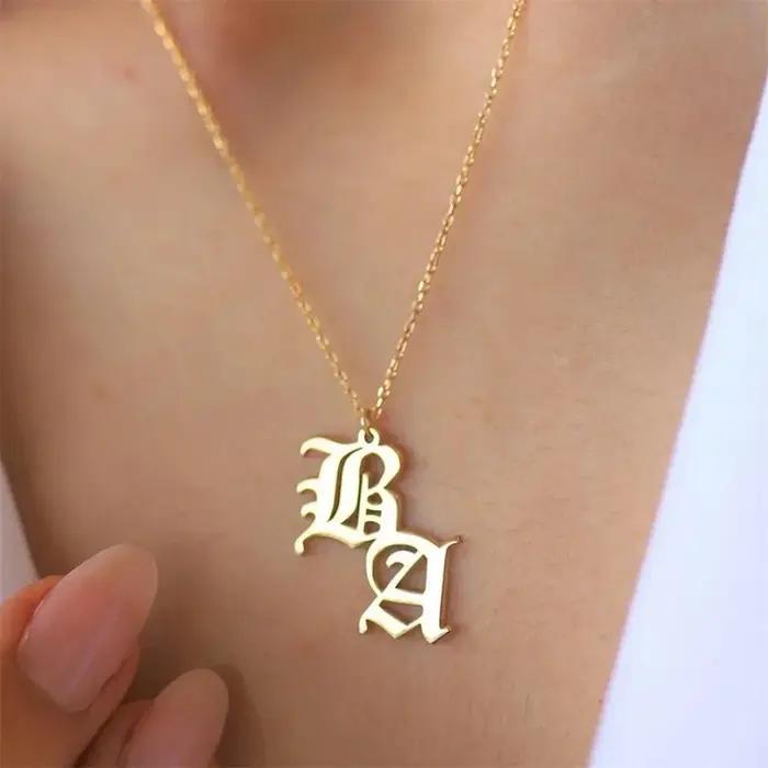 Collier de nom personnalisé avec deux lettres pour filles