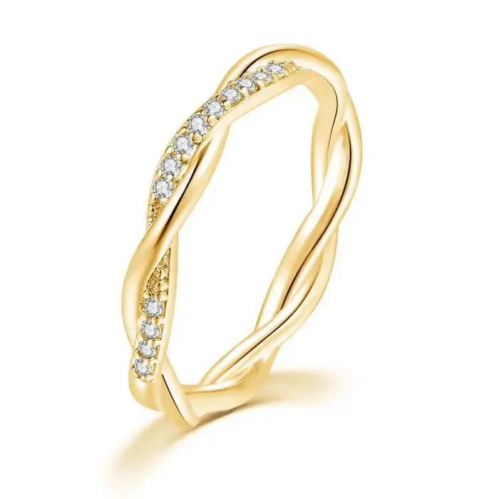 Bague de fiançailles en argent sterling avec pierre de zircone pour femmes, bijou romantique et élégant pour occasions spéciales et cadeaux de promesse