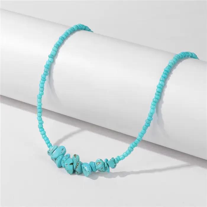 Collier bohème de petites perles de rocaille
