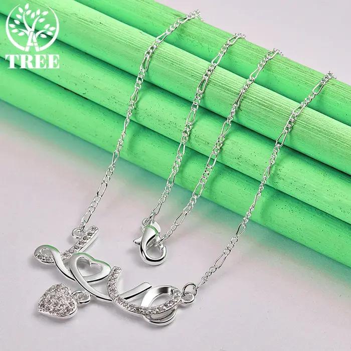 Collier avec pendentif symbole d'amour en forme de cœur en or 18 carats pour femmes