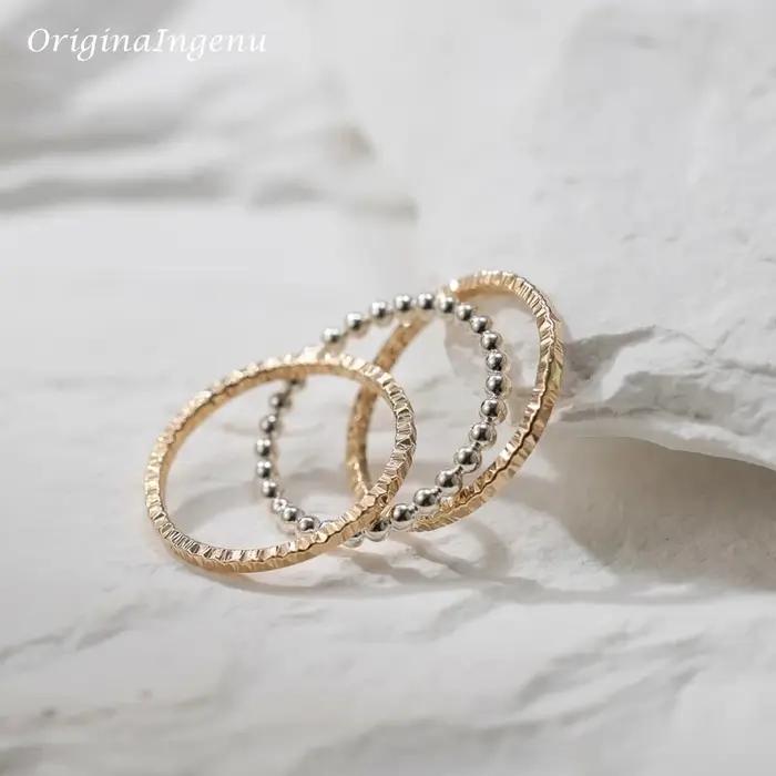 Ensemble de bagues empilables délicates remplies d'or 14K