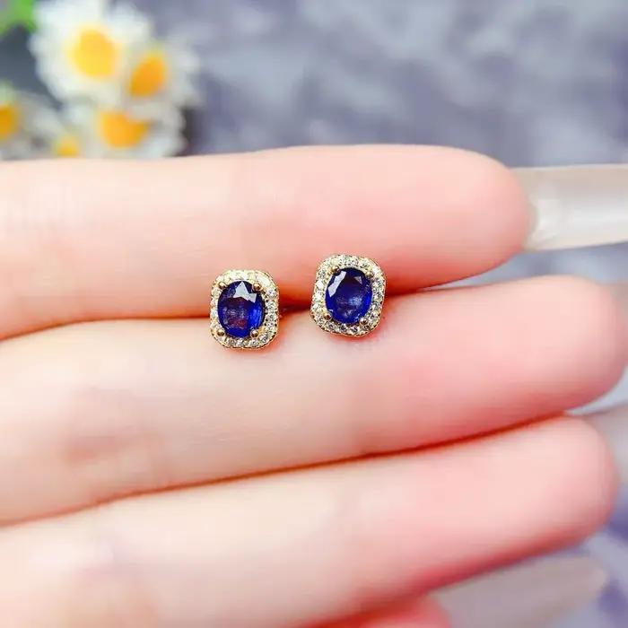 Magnifiques boucles d'oreilles en saphir bleu naturel pour femmes