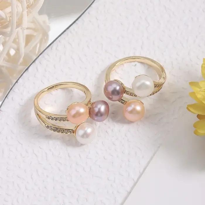 Bague en perles d'eau douce colorées naturelles