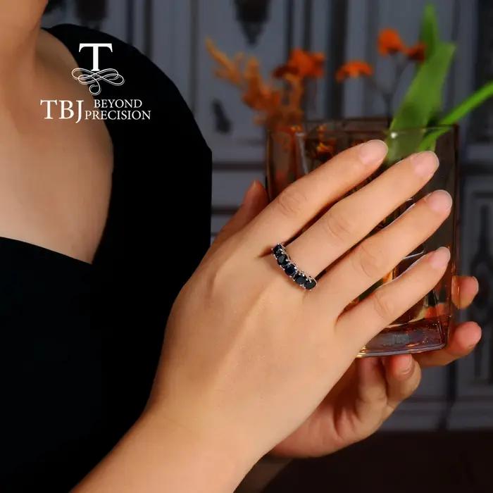 Bague en saphir bleu naturel Noble et élégante