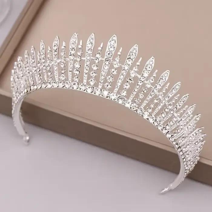 YueMei Nouvelle Couronne de Mariée en Cristal, Serre-tête de Mariage, Coiffe de Performance, Coiffe
