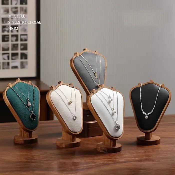 Présentoir à bijoux en bois exquis pour femmes avec suspension de colliers et velours intérieur beige noir multi occasions spéciales
