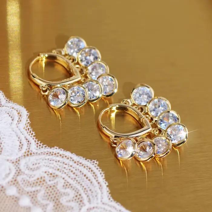 Boucles d'oreilles à clip en or véritable 14 carats et zircons AAA forme goutte d'eau pour mariage et anniversaire