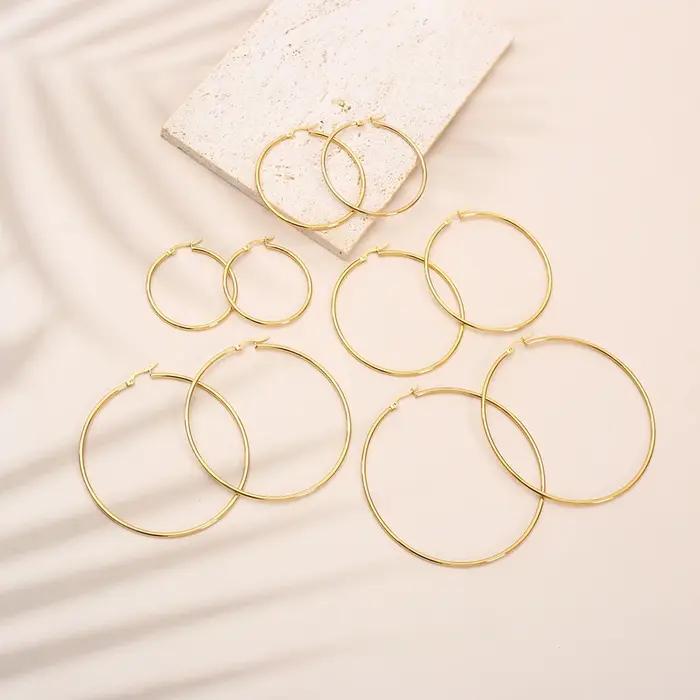 Grandes boucles d'oreilles couleur or pour femmes