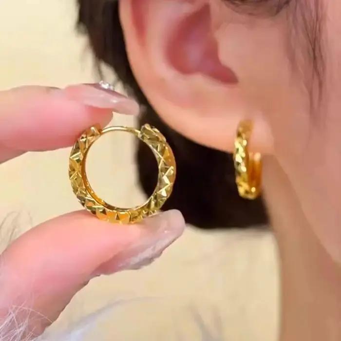 Boucles d'oreilles étoiles dorées effet ciel étoilé pour femme