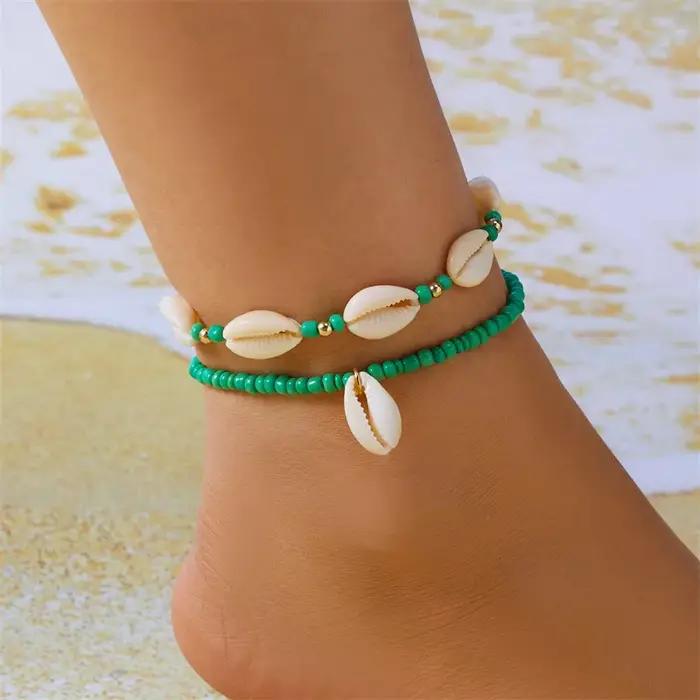 Chevillères en coquillages naturels avec perles en résine pour femmes, chaînes de cheville pieds nus pour été et plage, bijoux de pied élégants et originaux