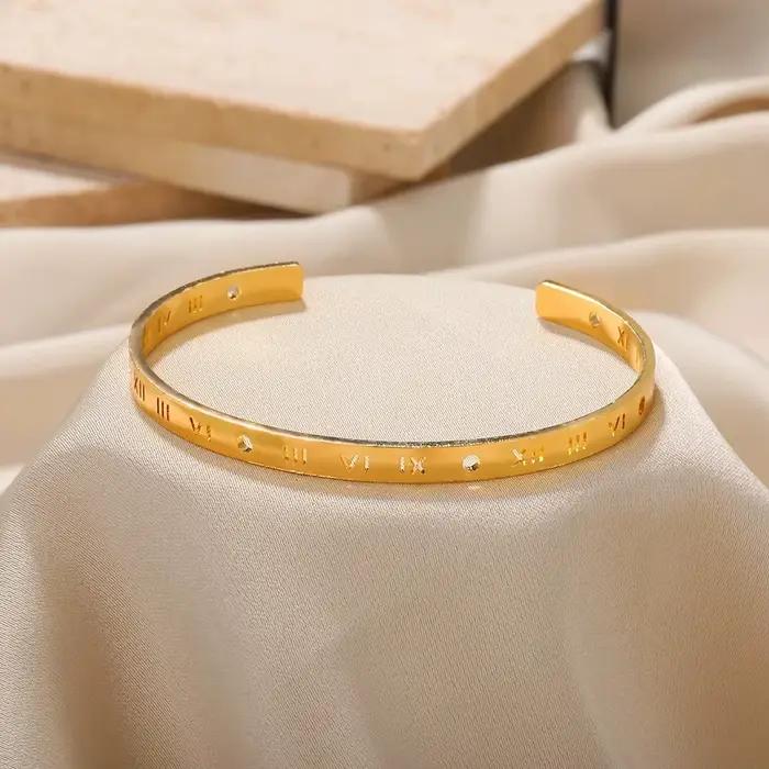 Bracelets d'ouverture à motif de bosse classique exquis pour femmes, manchette, couleur or, acier in