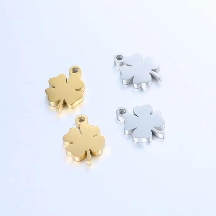 Collier porte-bonheur trèfle à quatre feuilles romantique en acier inoxydable or plaquée argent pour femmes occasions spéciales charms bijoux