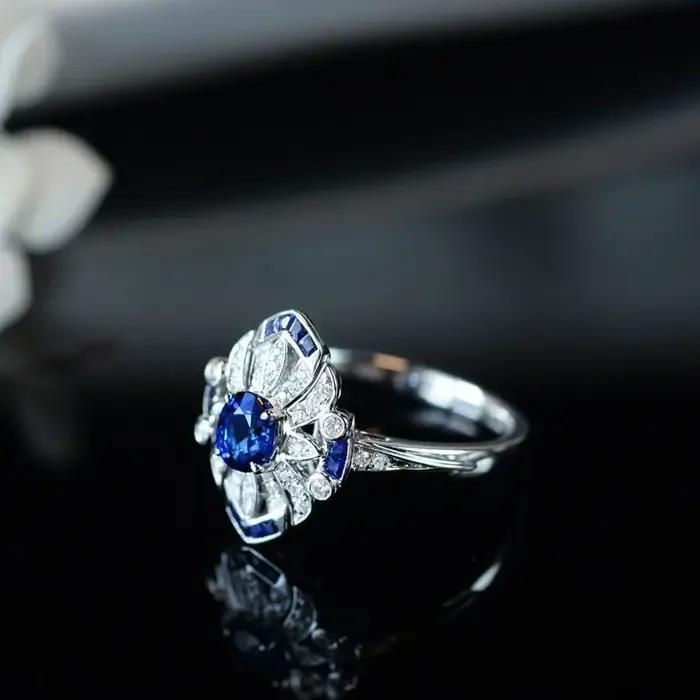 Bagues de luxe en saphir bleu clair pour femmes