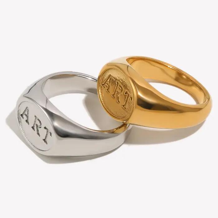 E.B.belle Bague Signet Unisexe ART Initiale en Acier Inoxydable Plaqué Or 18K Poli
